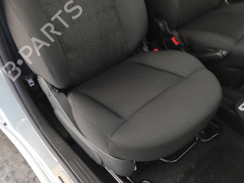 Right front seat FIAT 500 C (312_) 1.2 (312CXA1A, 312AXA1A) | BP29442948C16 