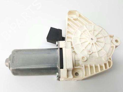 Moteur de lève-vitre avant droit MERCEDES-BENZ B-CLASS Sports Tourer (W245) B 200 TURBO (245.234) (193 hp) 3495017