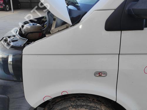 Forskærm venstre VW TRANSPORTER T5 Van (7HA, 7HH, 7EA, 7EH) 2.0 TDI (84 hp) 32329395