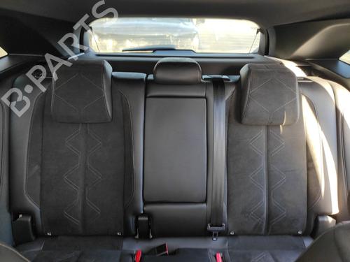 rear-seat-ds-ds-7-crossback-j4_-jr_-jc_-2017-31336315 main image