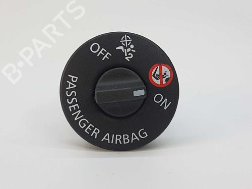 Used Switch RENAULT CLIO IV (BH_) 1.5 dCi 90 (90 hp) 14542026