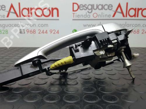 Front left exterior door handle BMW 1 (E87) 120 d | BP2746434C128 