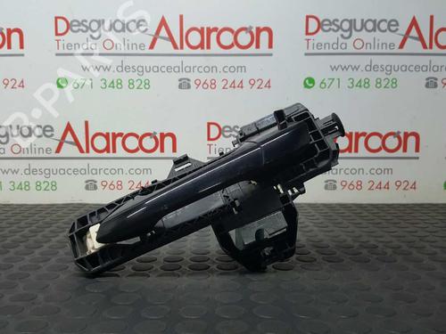 Used Rear left exterior door handle MERCEDES-BENZ C-CLASS (W204) C 200 CDI (204.007, 204.006) (136 hp) 2750955