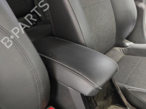 armrest-center-console-toyota-corolla-hatchback-_e21_-_ea1_-_eh1_-2018-26701983 main image