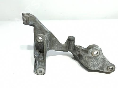 Support de moteur NISSAN X-TRAIL III (T32_, T32R, T32RR) 1.6 dCi (T32) (130 hp) 15381413