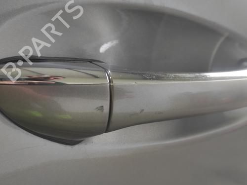 front-right-exterior-door-handle-mercedes-benz-e-class-w211-e-320-cdi-211026-2002-2003-2004-2005-2006-2007-2008-2009-16913327 main image