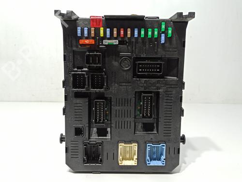 Used Fuse box Fuse box PEUGEOT 307 SW (3H) 1.6 HDI 110 (109 hp) 33287808 33287808