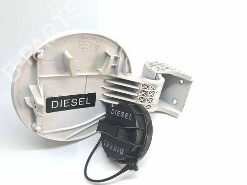 Fuel flap HYUNDAI SANTA FÉ I (SM) 2.0 CRDi | BP7223985C131 
