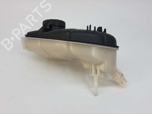 Expansion tank MERCEDES-BENZ GLA-CLASS (X156) GLA 200 CDI / d (156.908) | BP9739294C120 