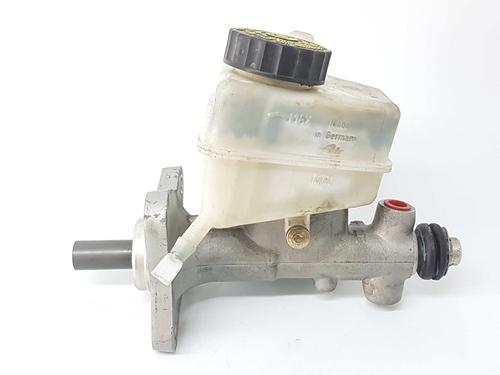Used Brake master cylinder MERCEDES-BENZ CLK (C209) CLK 270 CDI (209.316) (170 hp) 3200446