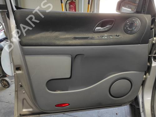front-left-panel-renault-espace-iv-jk01_-2002-23396406 main image