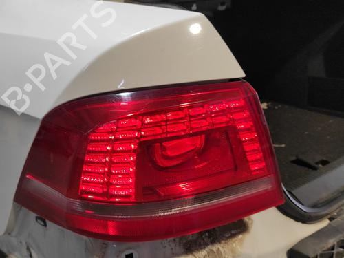 Left taillight VW PASSAT B7 (362) 2.0 TDI | BP38048069C34 - Image 1