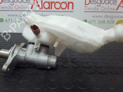 Brake master cylinder PEUGEOT 2008 I (CU_) 1.2 THP 110 / PureTech 110 | BP2733130M77