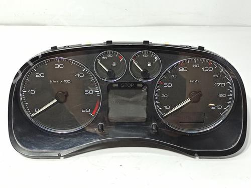 Cockpit PEUGEOT 307 (3A/C) 1.6 HDi (90 hp) 18143905