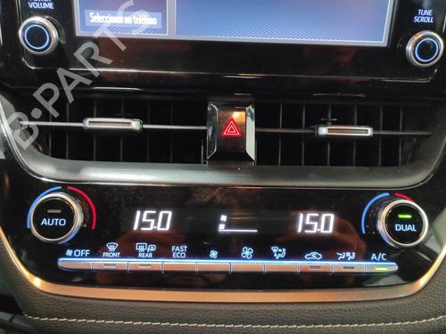Used Climate control TOYOTA COROLLA Estate (_E21_) 1.8 Hybrid (ZWE211) (122 hp) 22684890