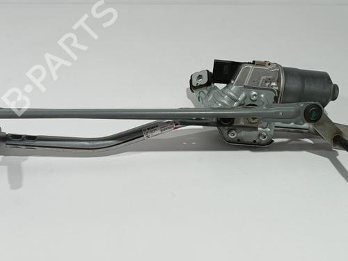 Used Front wiper motor BMW 1 (F40) 118 d (150 hp) 28504604