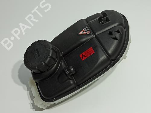 Used Expansion tank MERCEDES-BENZ B-CLASS Sports Tourer (W246, W242) B 200 CDI (246.201) (136 hp) 17550815
