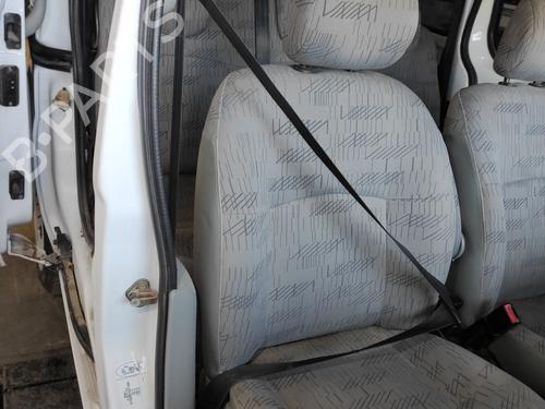 front-right-seatbelt-renault-kangoo-kc01_-1997-38758124 main image