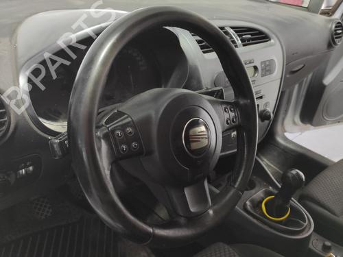 Steering wheel SEAT LEON (1P1) 1.8 TSI | BP26726273C49 