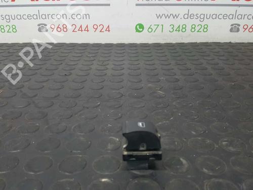 Left rear window switch AUDI A4 B7 (8EC) 2.0 TDI | BP2734658I29