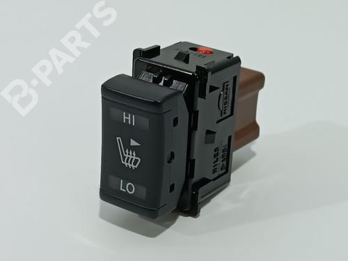Used Switch NISSAN X-TRAIL III (T32_, T32R, T32RR) 1.6 dCi (T32) (130 hp) 11057806