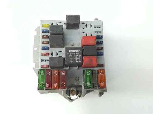 Used Fuse box Fuse box ALFA ROMEO 147 (937_) 1.9 JTD (937.AXD1A, 937.BXD1A, 937.AXV1A, 937.BXB1A,... (115 hp) 2761498 2761498