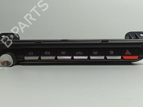 BP25587167I30 main image