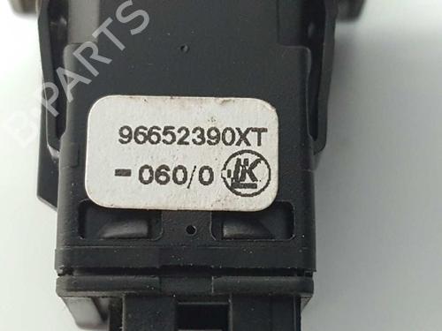 Switch PEUGEOT 3008 I MPV (0U_) 1.6 HDi | BP14533180I30