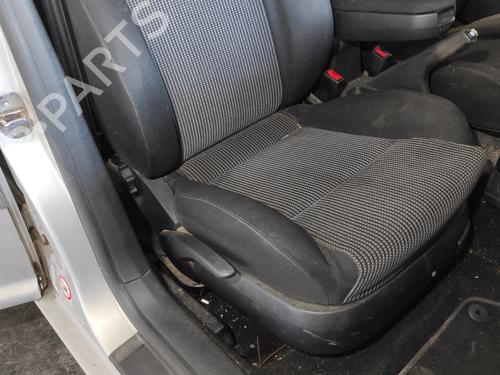 Right front seat VW GOLF IV (1J1) 1.6 | BP27290092C16