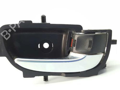 Used Front right interior door handle TOYOTA YARIS (_P13_) 1.5 (NSP131_) (112 hp) 4827576