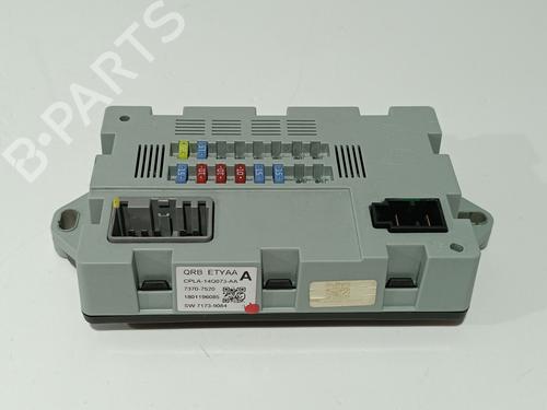 Used Fuse box Fuse box LAND ROVER RANGE ROVER VELAR (L560) 2.0 D240 SD4 4x4 (241 hp) 34445476 34445476