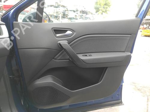 hyre-frontpanel-renault-captur-ii-hf_-2020-33952944 main image