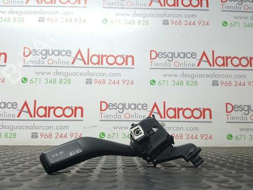 Used Steering column stalk SEAT LEON (1P1) 1.9 TDI (105 hp) 2735494