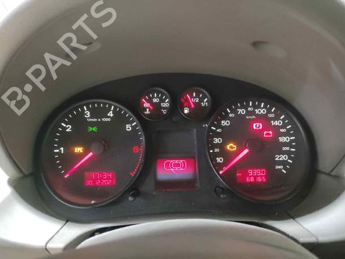 instrument-cluster-audi-a2-8z0-14-2000-2001-2002-2003-2004-2005-8795105 main image