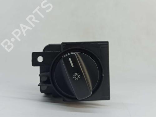 Used Headlight switch MERCEDES-BENZ B-CLASS Sports Tourer (W245) B 180 CDI (245.207) (109 hp) 6831774