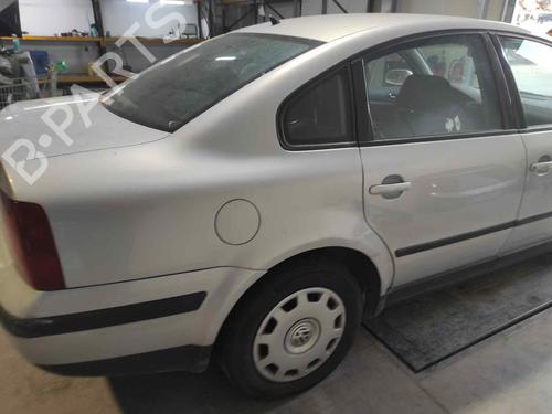 Brugte VW PASSAT B5 (3B2) 1.9 TDI (90 hp) 4280611