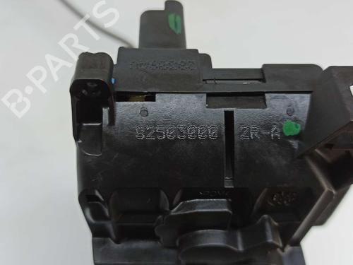 Rear left lock RENAULT MEGANE III Hatchback (BZ0/1_, B3_) 2.0 dCi (BZ0Y) | BP5878892C100 