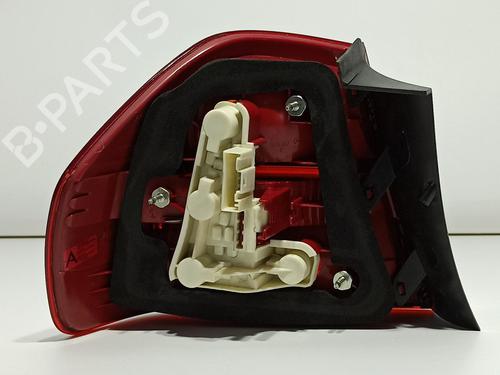 Right taillight BMW 3 (E90) 318 d | BP40024061C35 - Image 3