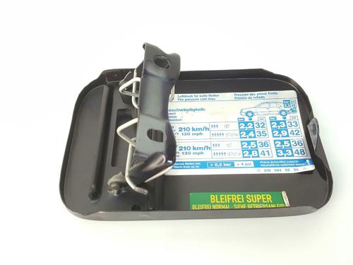 Fuel flap MERCEDES-BENZ E-CLASS (W210) E 420 (210.072) | BP6827455C131 