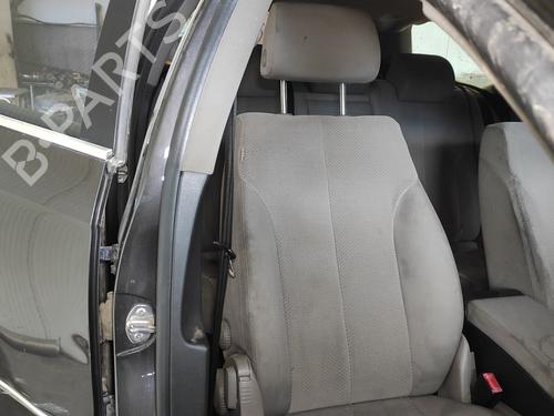 right-front-seat-vw-passat-b6-variant-3c5-20-tdi-2005-2006-2007-2008-2009-2010-2011-16438277 main image