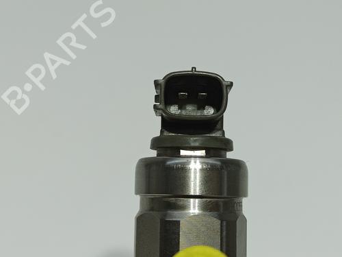 Injector TOYOTA AVENSIS Saloon (_T25_) 2.2 D-4D (ADT251_, ADT251R) | BP27887464M100