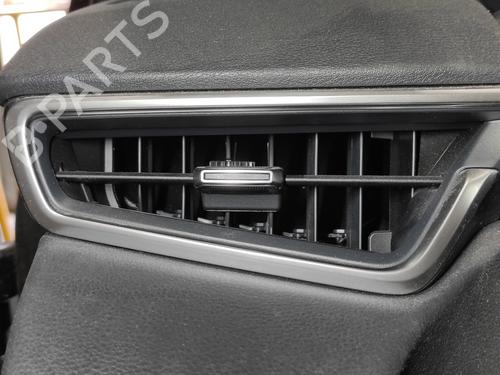 air-vent-toyota-corolla-saloon-_e21_-18-vvti-hybrid-zwe211-mzea12-2019-19498741 main image