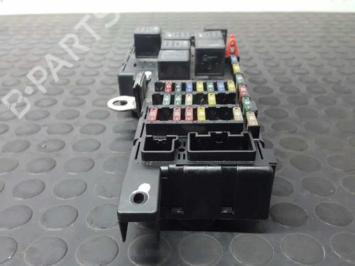 Fuse box VOLVO XC90 I (275) D5 AWD | BP2738499E1