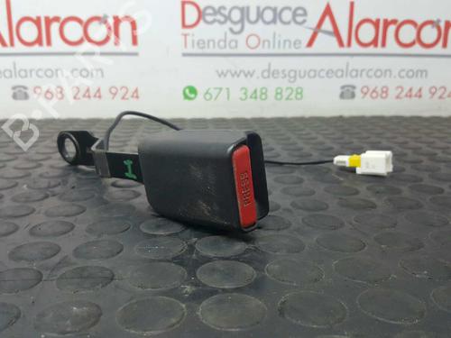 Used Seat buckle CITROËN C4 Picasso I MPV (UD_) 1.6 HDi (109 hp) 14529993