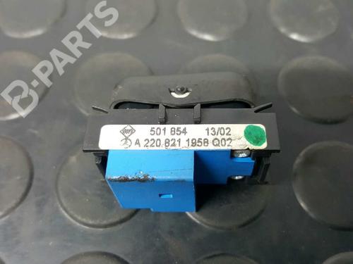 Switch MERCEDES-BENZ S-CLASS (W220, V220) S 320 CDI (220.026, 220.126) | BP2751512I30 