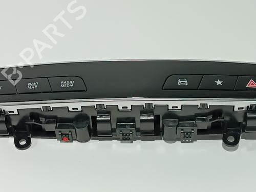 Switch MERCEDES-BENZ V-CLASS (W447) V 250 CDI / d 4-matic (447.811, 447.813) | BP29196630I30