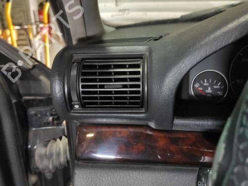 air-vent-audi-a6-c4-4a2-1994-1995-1996-1997-1998-39430834 main image