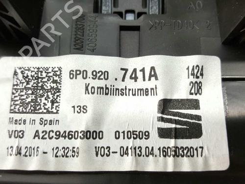 Instrument cluster SEAT IBIZA IV (6J5, 6P1) 1.4 TDI | BP3164149C47