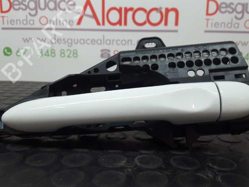 Used Front right exterior door handle RENAULT CLIO IV (BH_) [2012-2021]  2757726