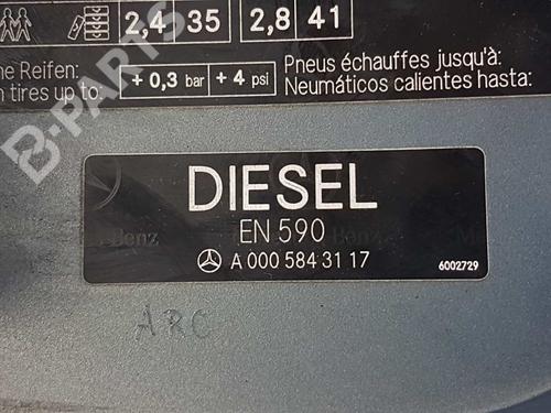 Fuel flap MERCEDES-BENZ C-CLASS (W203) C 200 CDI (203.007) | BP7512811C131 